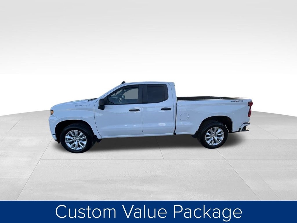 Chevrolet Silverado 1500 Custom Double Cab 4WD 2021