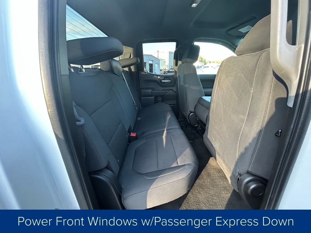 Chevrolet Silverado 1500 Custom Double Cab 4WD 2021