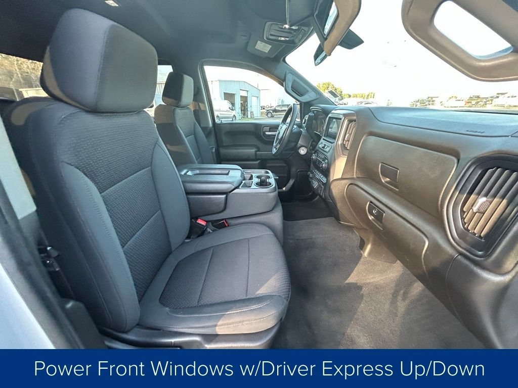 Chevrolet Silverado 1500 Custom Double Cab 4WD 2021