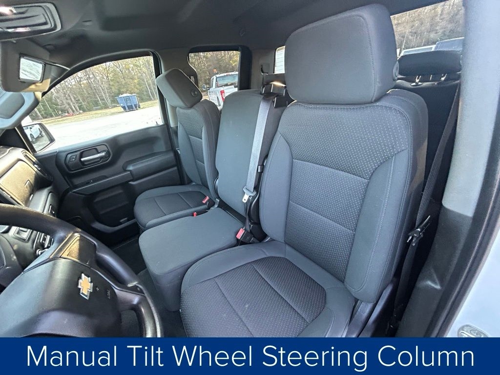 Chevrolet Silverado 1500 Custom Double Cab 4WD 2021