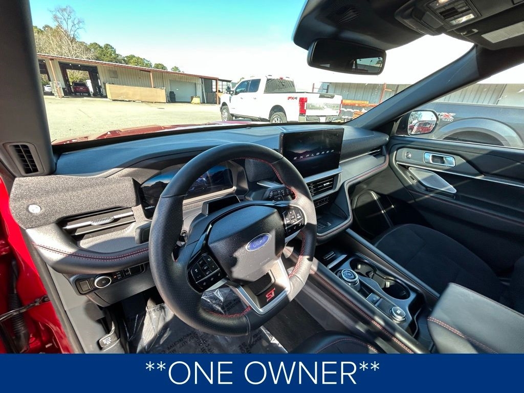 Ford Explorer ST AWD 2025