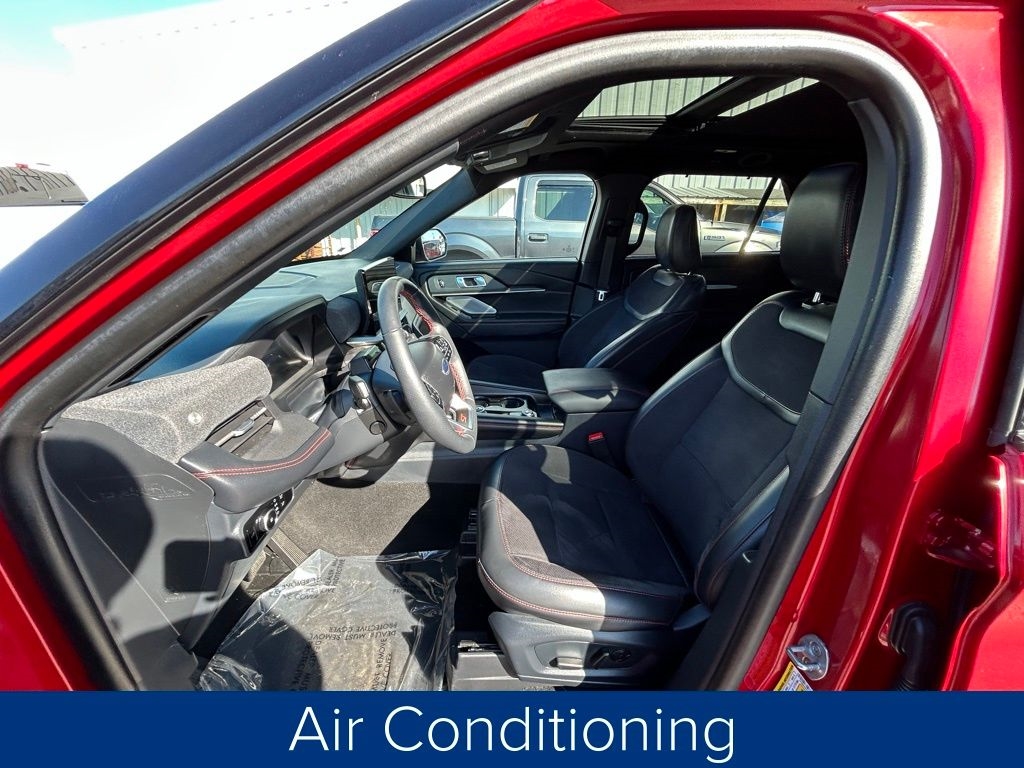 Ford Explorer ST AWD 2025