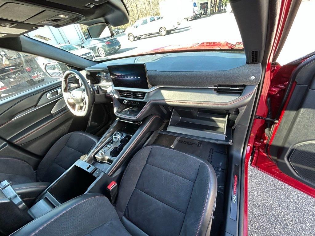 Ford Explorer ST AWD 2025