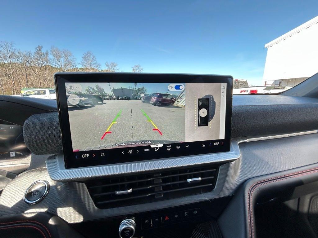 Ford Explorer ST AWD 2025