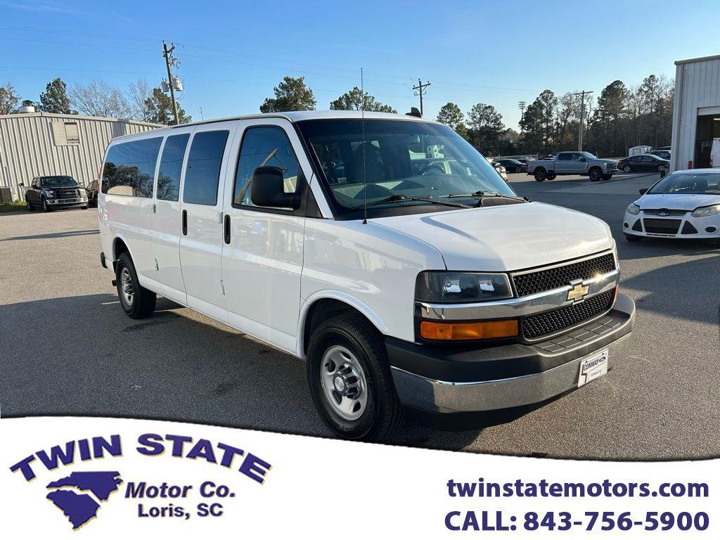 2017 Chevrolet Express LT 3500 Extended