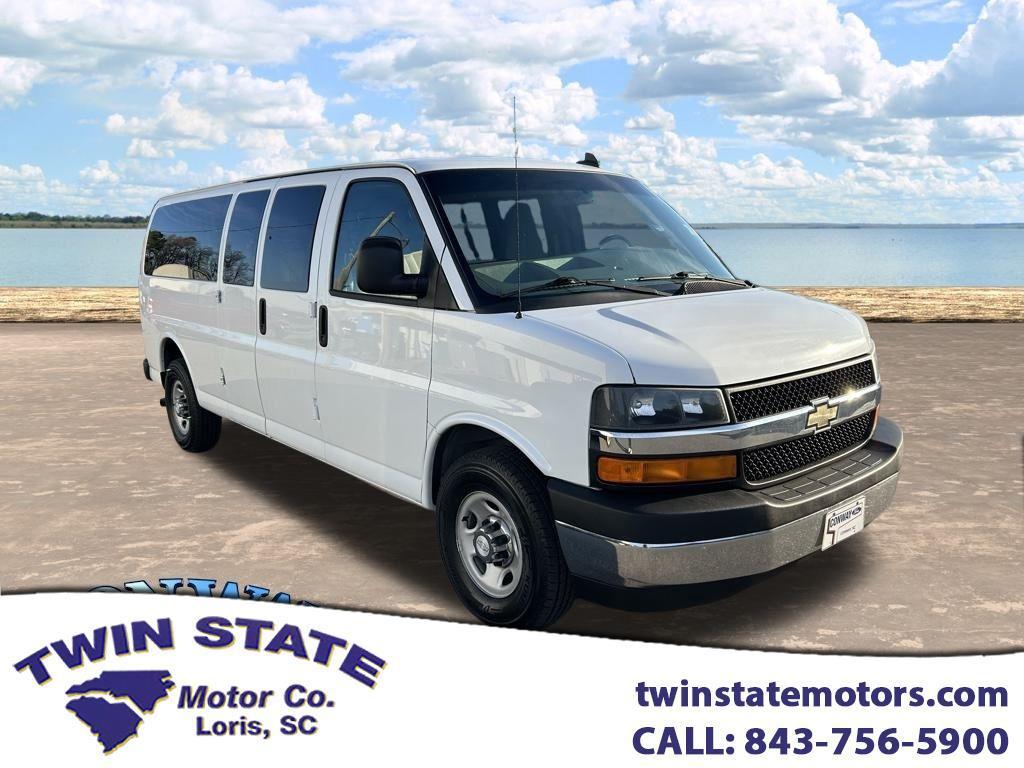 2017 Chevrolet Express LT 3500 Extended
