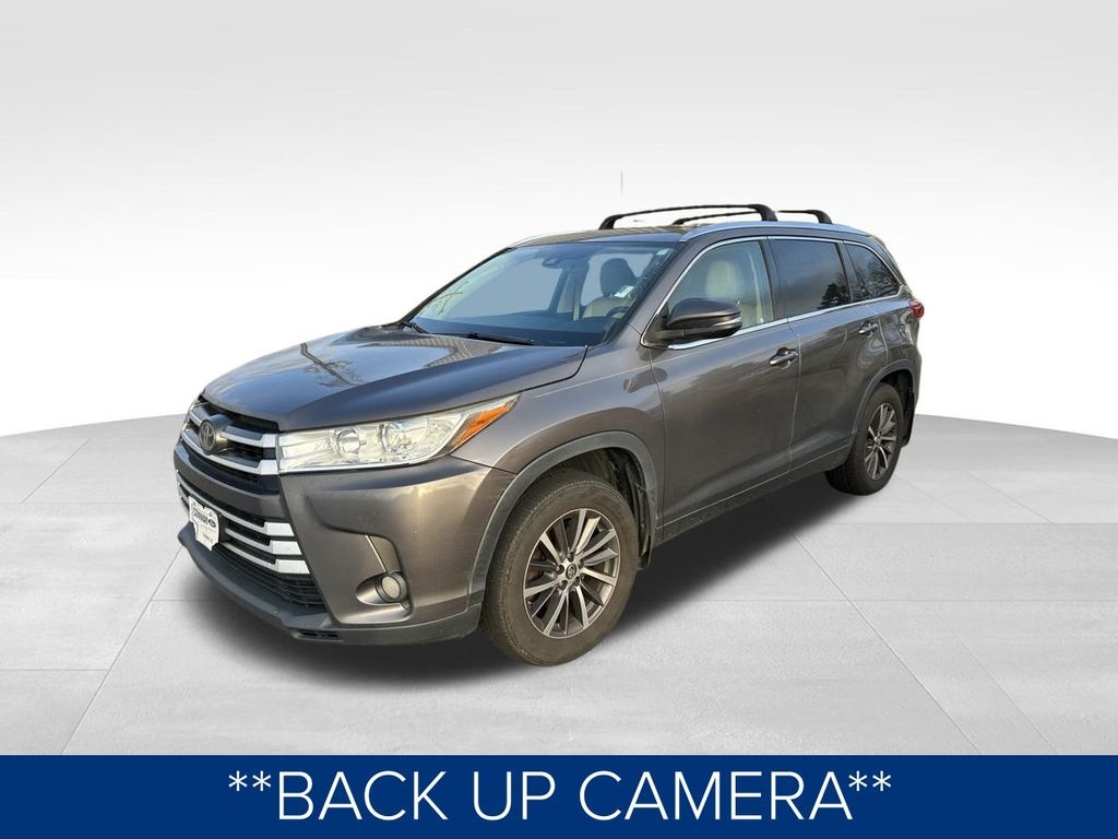 Toyota Highlander XLE AWD V6 2017