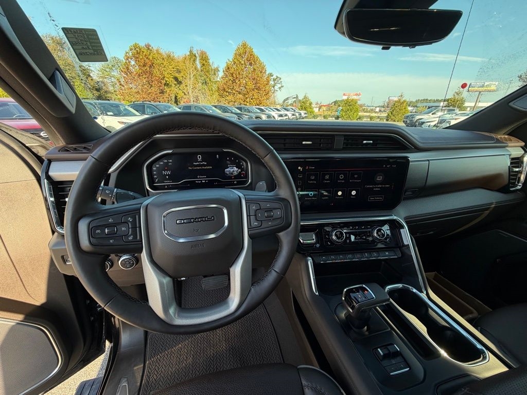 GMC Sierra 1500 Denali Crew Cab Short Box 4WD 2024