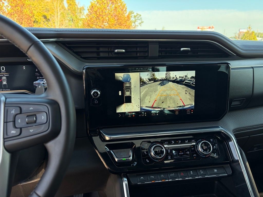 GMC Sierra 1500 Denali Crew Cab Short Box 4WD 2024