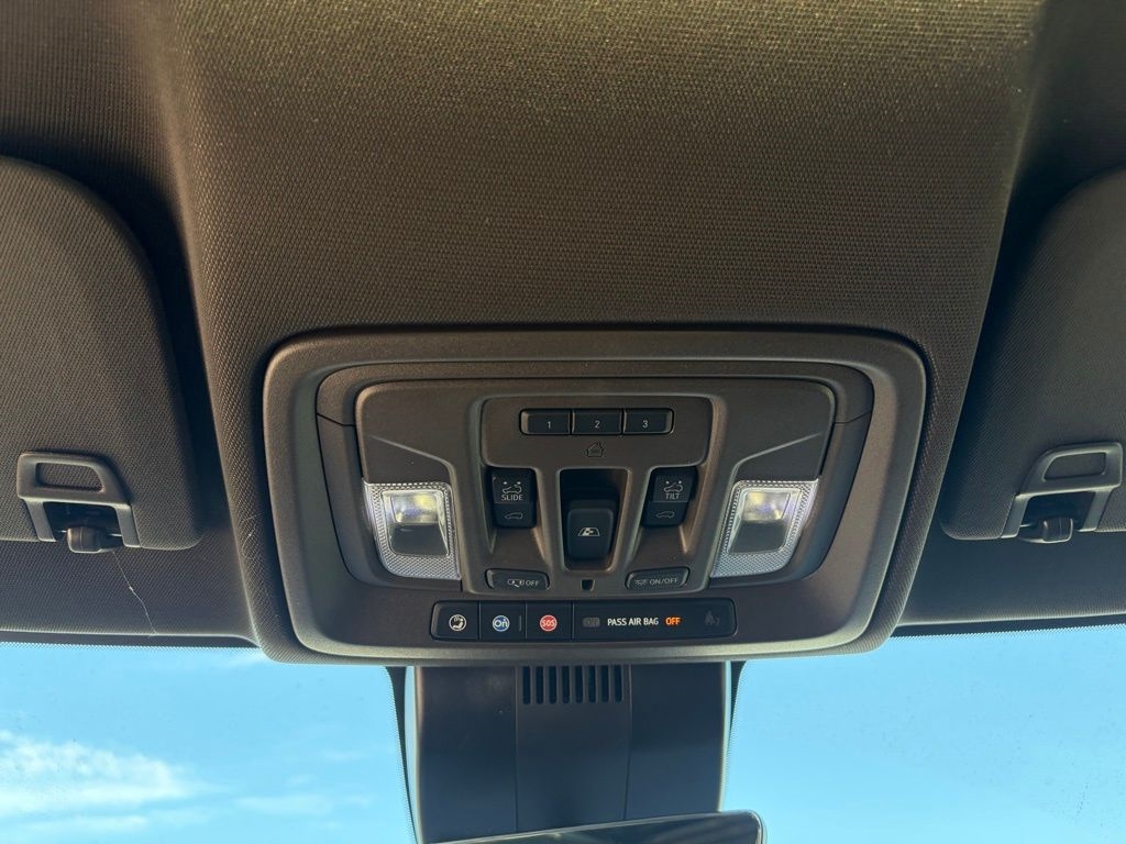 GMC Sierra 1500 Denali Crew Cab Short Box 4WD 2024