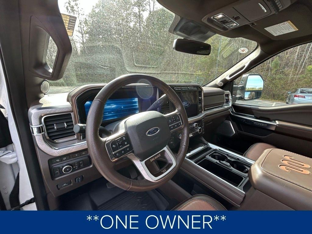 Ford F-350 SD King Ranch Crew Cab Long Bed 4WD 2024
