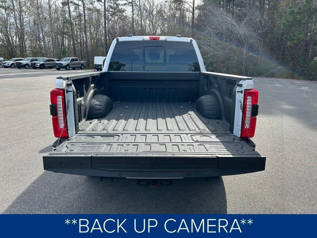 Ford F-350 SD King Ranch Crew Cab Long Bed 4WD 2024