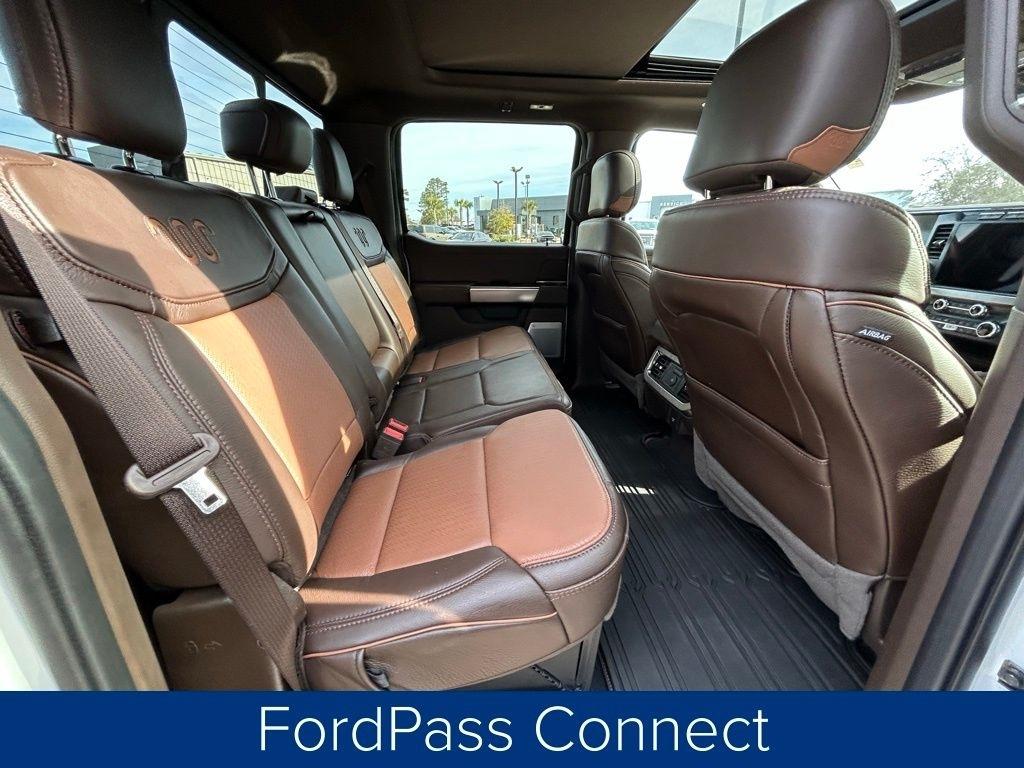 Ford F-350 SD King Ranch Crew Cab Long Bed 4WD 2024