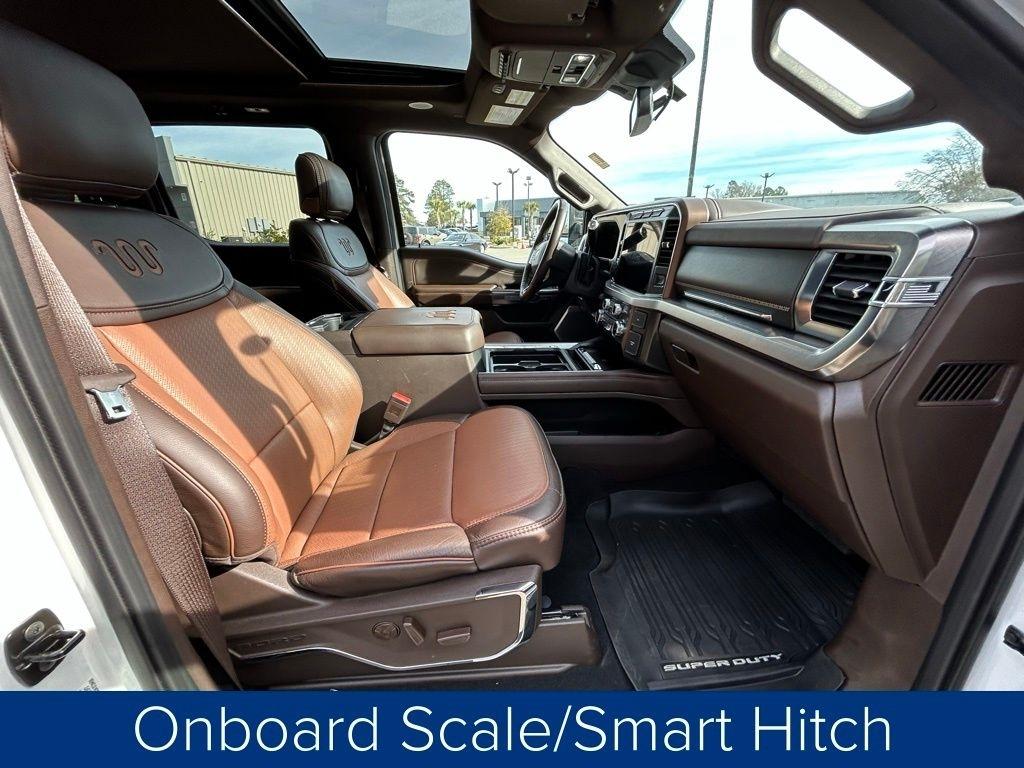 Ford F-350 SD King Ranch Crew Cab Long Bed 4WD 2024