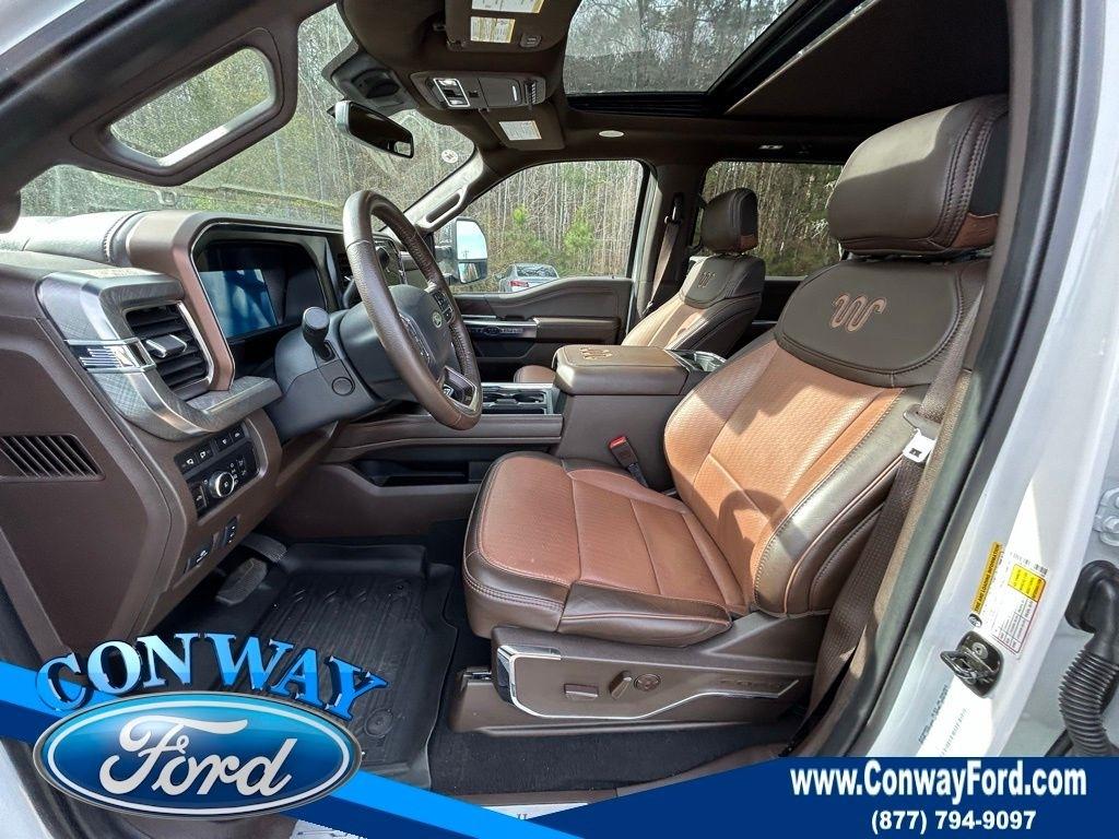 Ford F-350 SD King Ranch Crew Cab Long Bed 4WD 2024