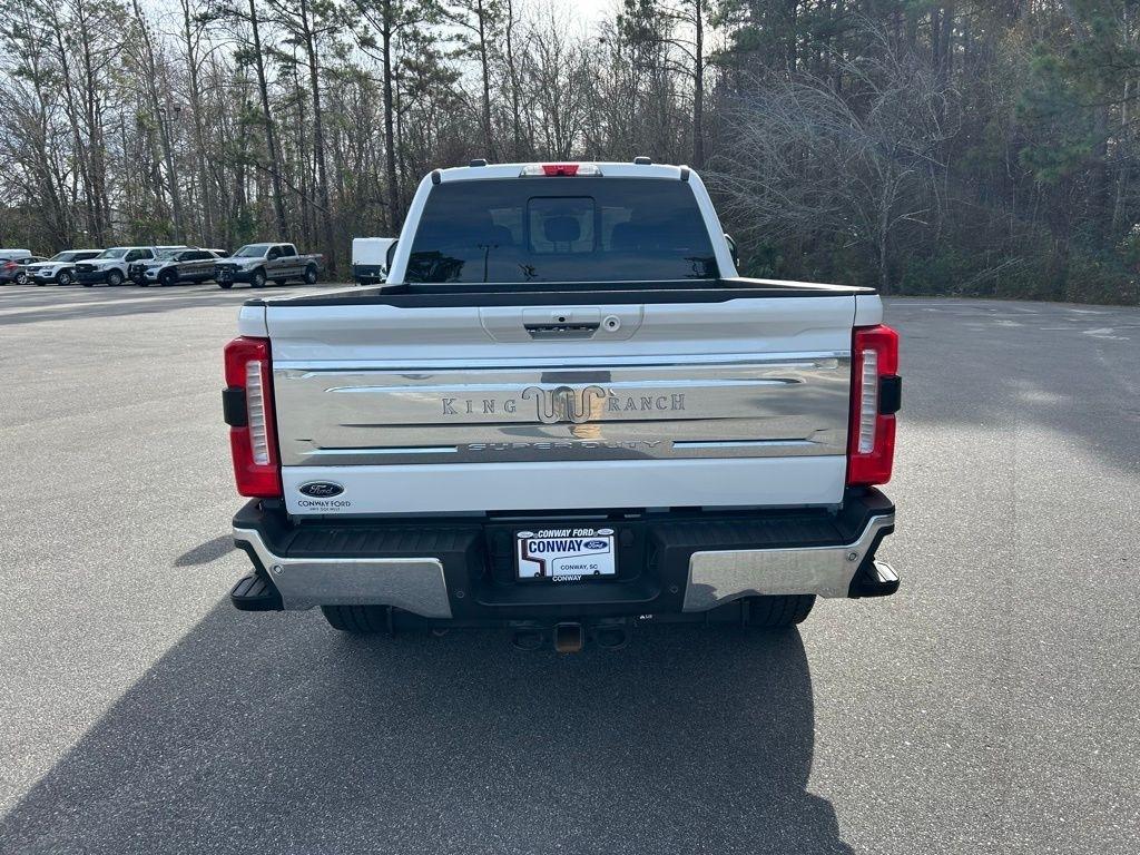 Ford F-350 SD King Ranch Crew Cab Long Bed 4WD 2024