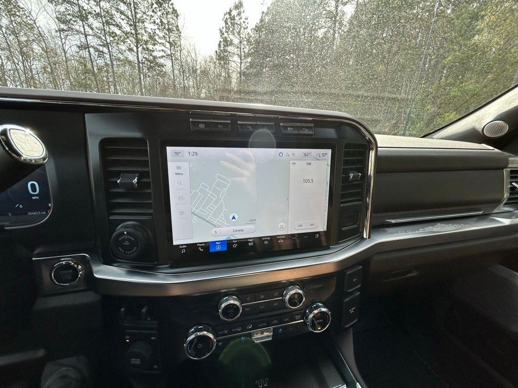 Ford F-350 SD King Ranch Crew Cab Long Bed 4WD 2024