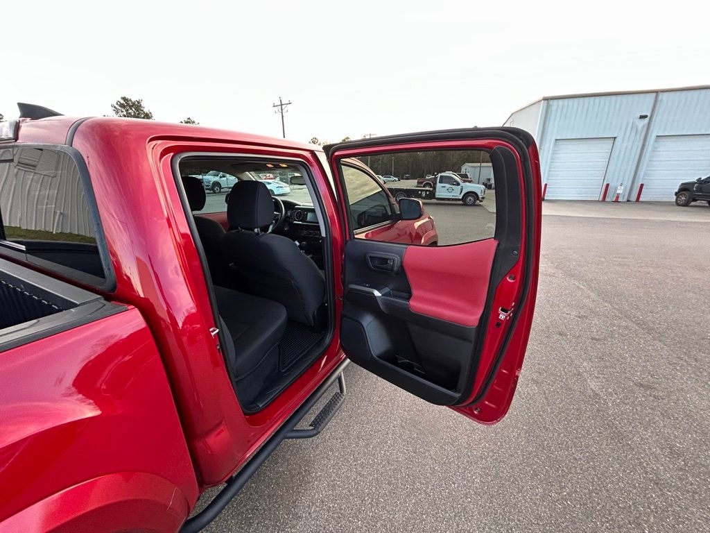 Toyota Tacoma SR5 Double Cab Long Bed V6 6AT 2WD 2019