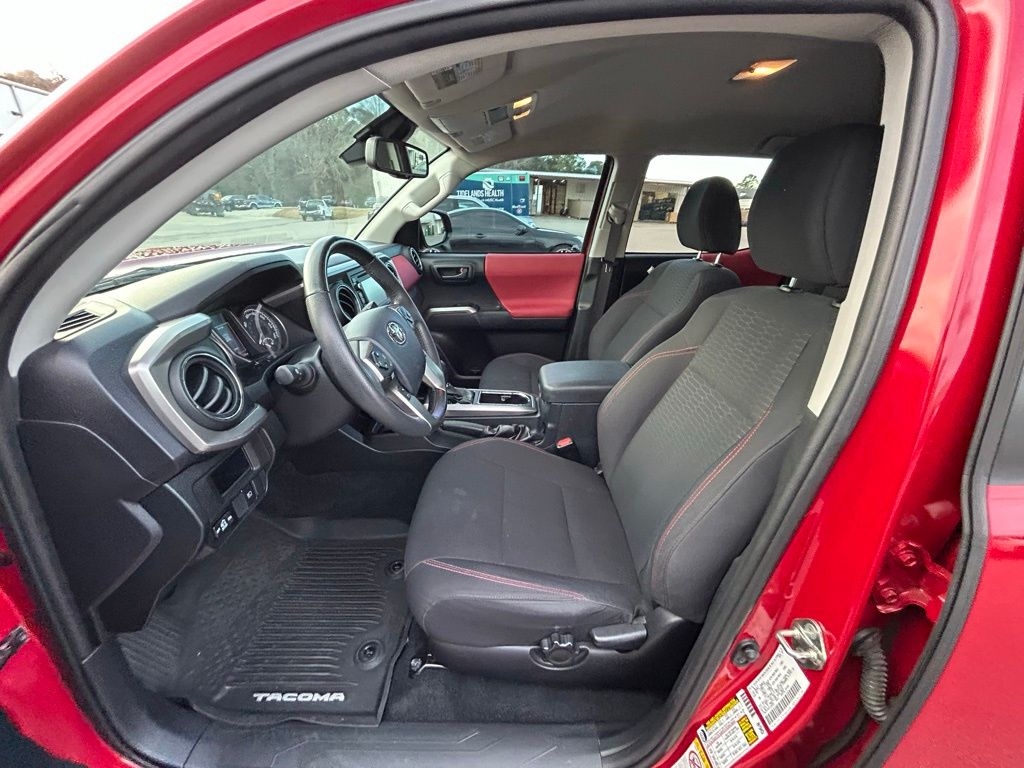 Toyota Tacoma SR5 Double Cab Long Bed V6 6AT 2WD 2019