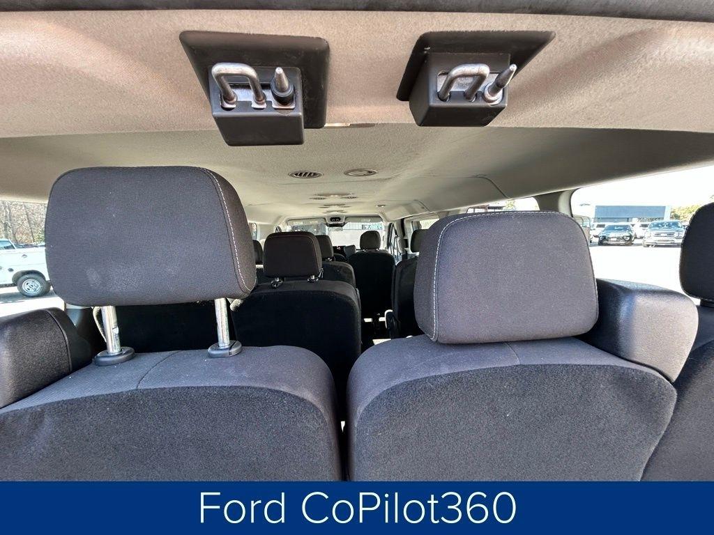 Ford Transit 350 Wagon Low Roof XL w/Sliding Pass. 148-in. WB 2023