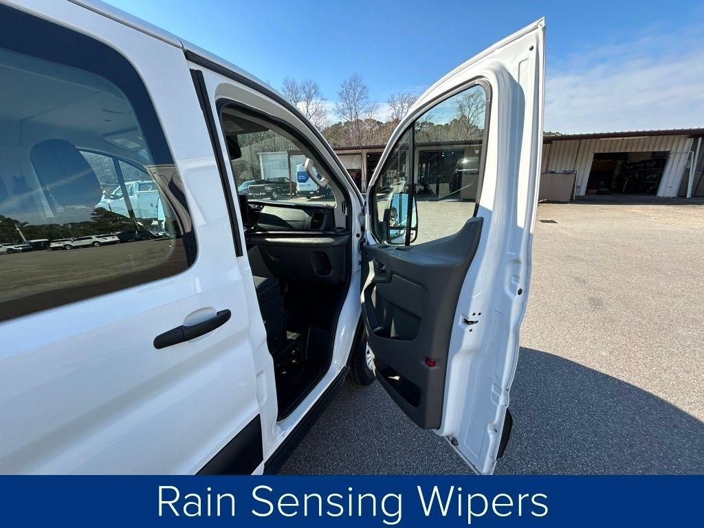 Ford Transit 350 Wagon Low Roof XL w/Sliding Pass. 148-in. WB 2023