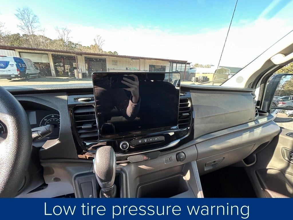 Ford Transit 350 Wagon Low Roof XL w/Sliding Pass. 148-in. WB 2023