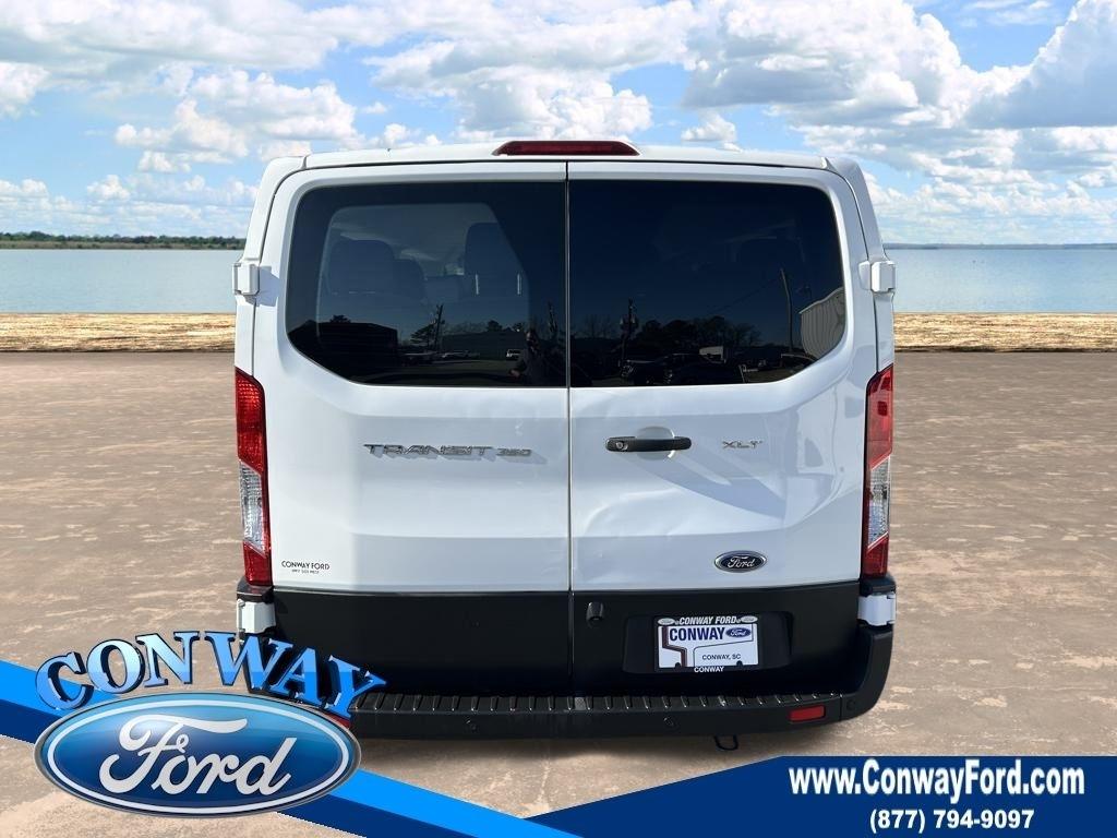 Ford Transit 350 Wagon Low Roof XL w/Sliding Pass. 148-in. WB 2023