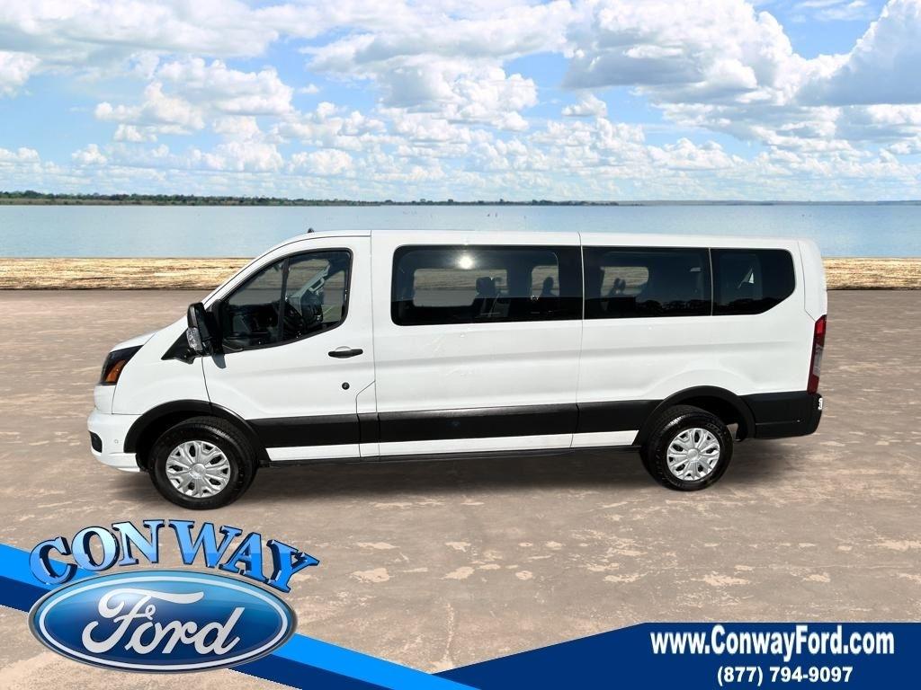Ford Transit 350 Wagon Low Roof XL w/Sliding Pass. 148-in. WB 2023