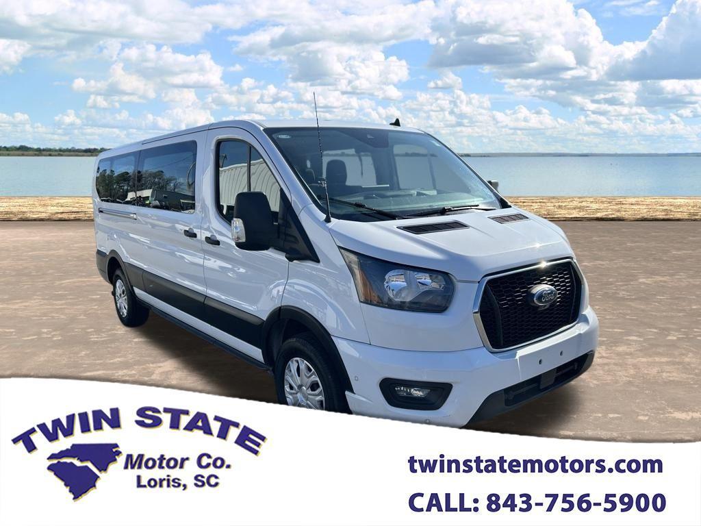 2023 Ford Transit 350 Wagon Low Roof XL w/Sliding Pass. 148-in. WB