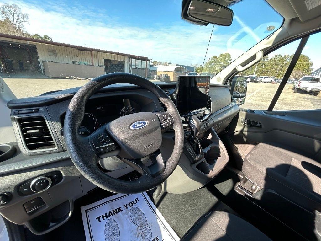 Ford Transit 350 Wagon Low Roof XL w/Sliding Pass. 148-in. WB 2023