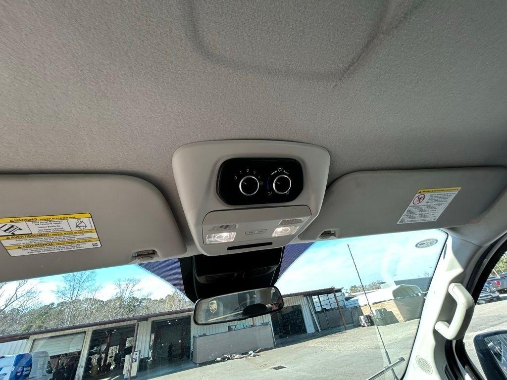 Ford Transit 350 Wagon Low Roof XL w/Sliding Pass. 148-in. WB 2023