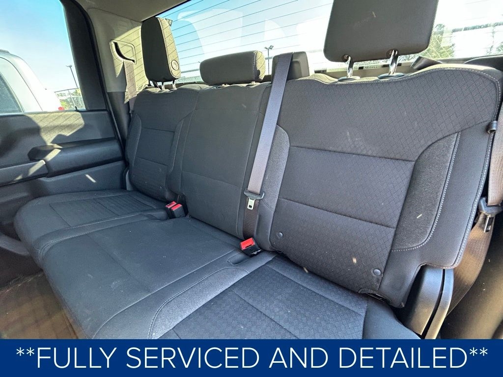 Chevrolet Silverado 2500HD Custom Crew Cab Short Box 4WD 2024