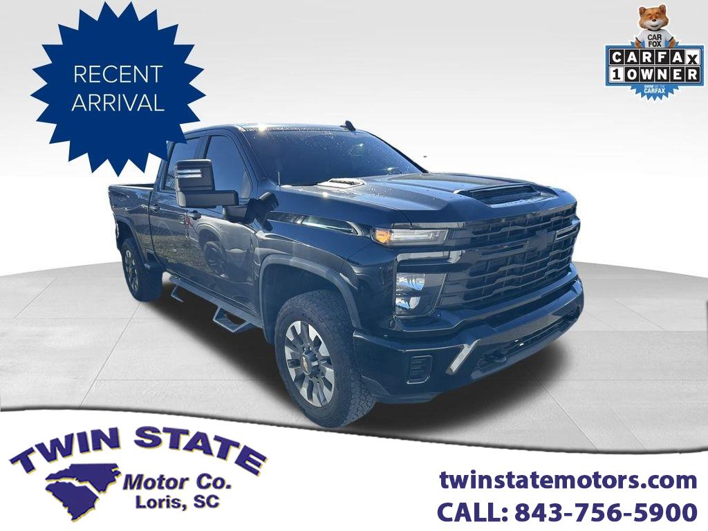 2024 Chevrolet Silverado 2500HD Custom Crew Cab Short Box 4WD