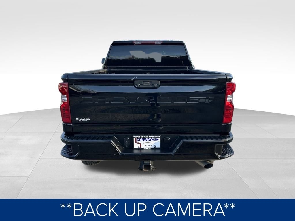 Chevrolet Silverado 2500HD Custom Crew Cab Short Box 4WD 2024