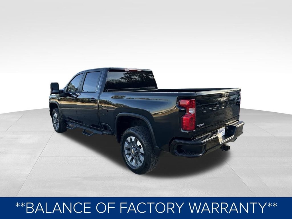 Chevrolet Silverado 2500HD Custom Crew Cab Short Box 4WD 2024