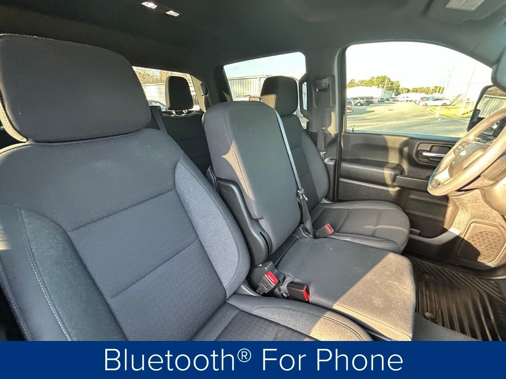 Chevrolet Silverado 2500HD Custom Crew Cab Short Box 4WD 2024