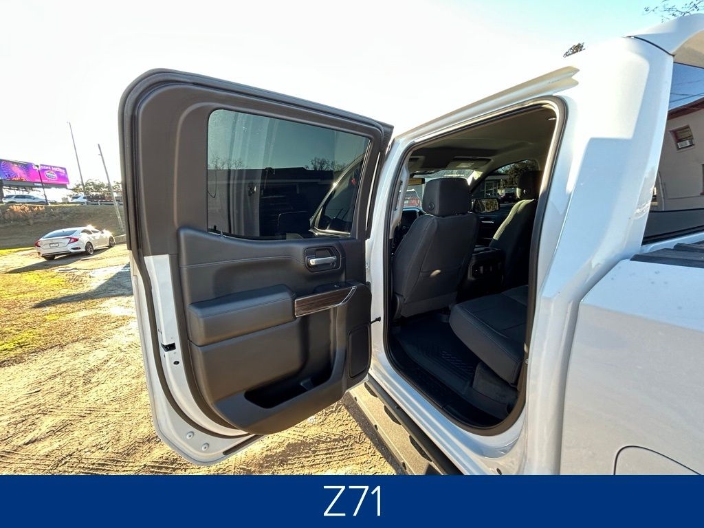 Chevrolet Silverado 1500 RST Crew Cab Long Box 4WD 2020