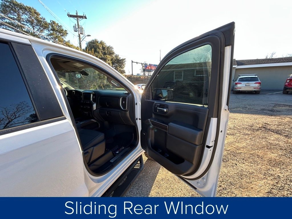 Chevrolet Silverado 1500 RST Crew Cab Long Box 4WD 2020