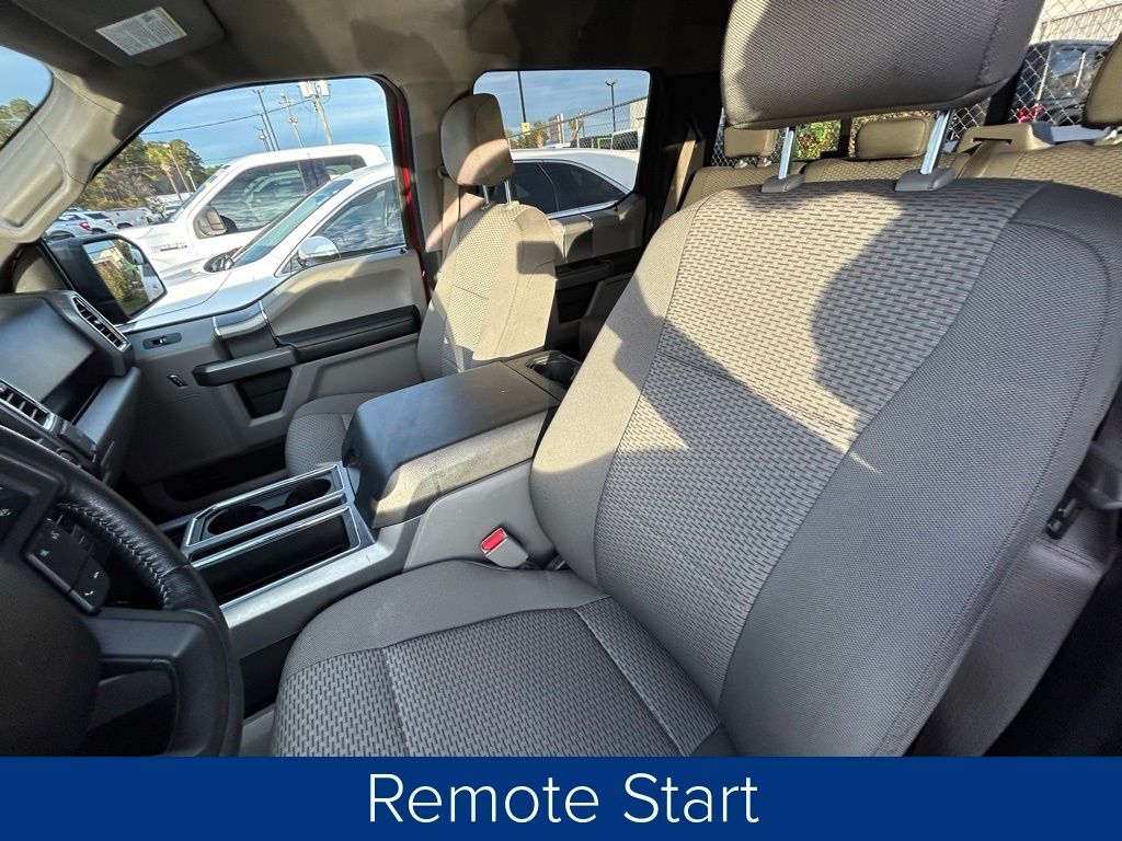 Ford F-150 XL SuperCrew 5.5-ft. Bed 4WD 2015