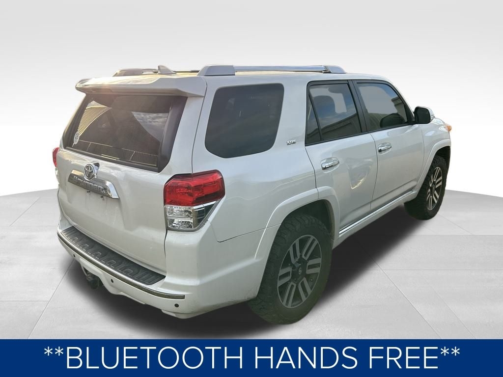 Toyota 4Runner SR5 2WD 2013