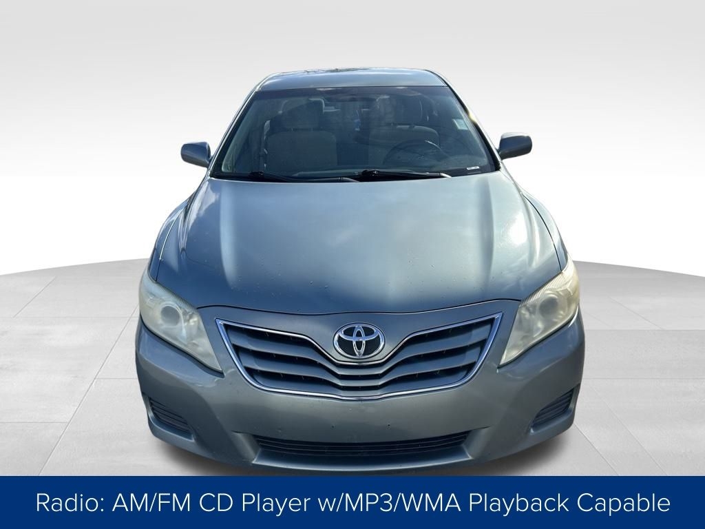 Toyota Camry Base 6-Spd AT 2011