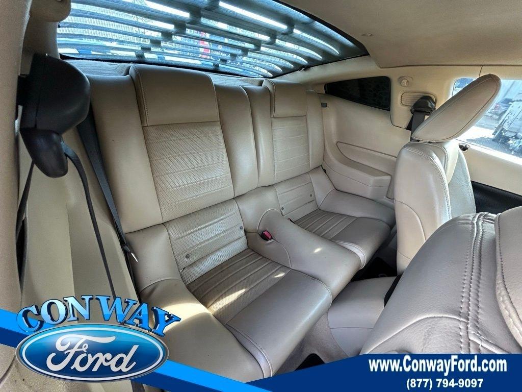 Ford Mustang GT Deluxe Coupe 2007