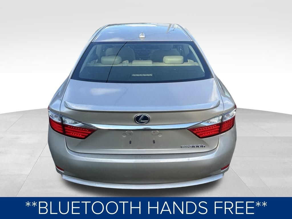 Lexus ES 300h Sedan 2014