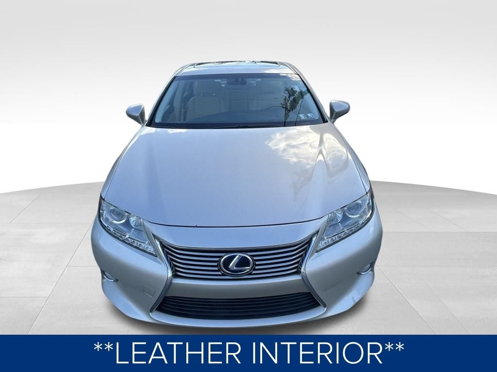 Lexus ES 300h Sedan 2014