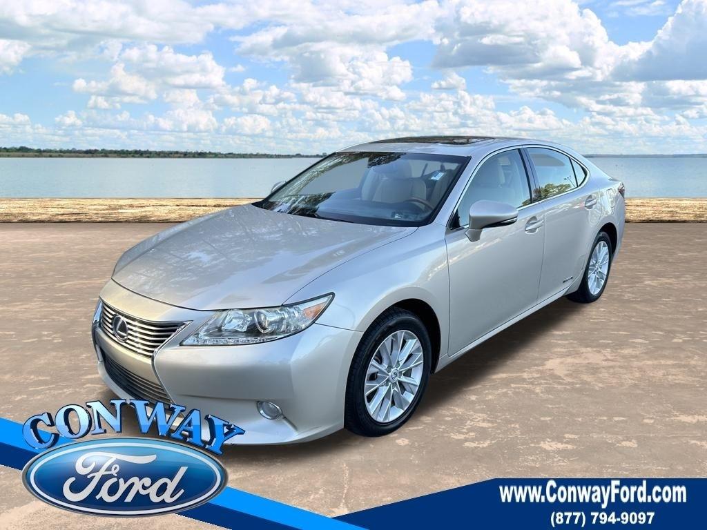 Lexus ES 300h Sedan 2014