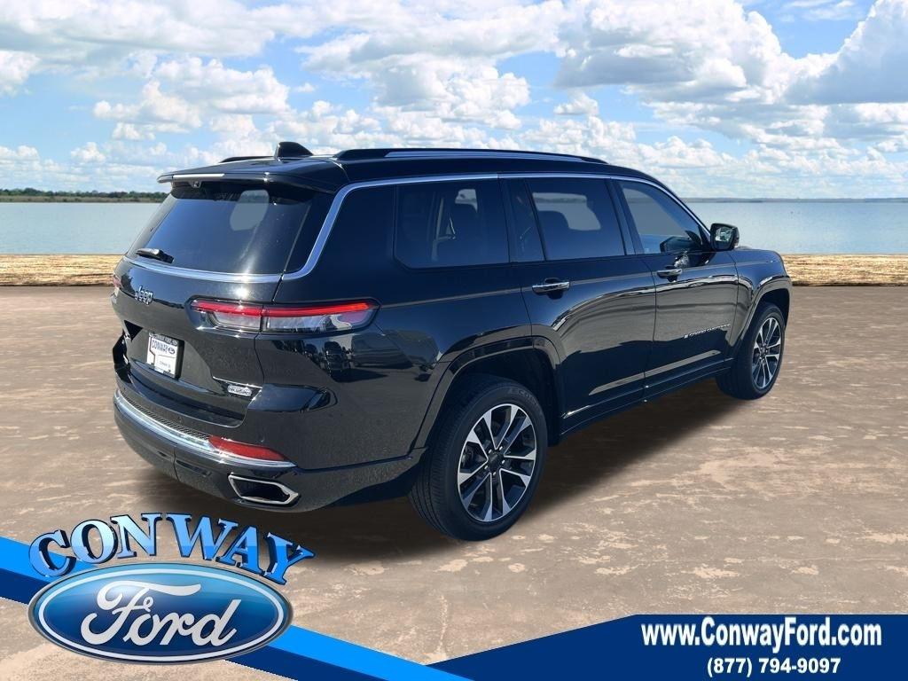 Jeep Grand Cherokee Overland 2WD 2021