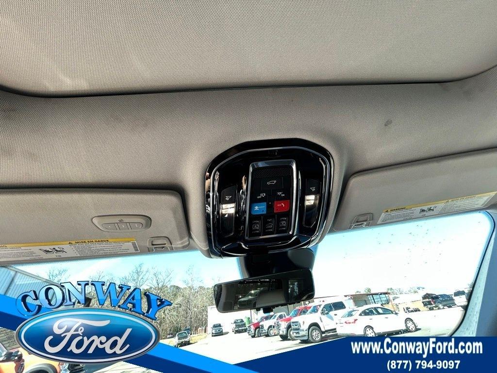 Jeep Grand Cherokee Overland 2WD 2021