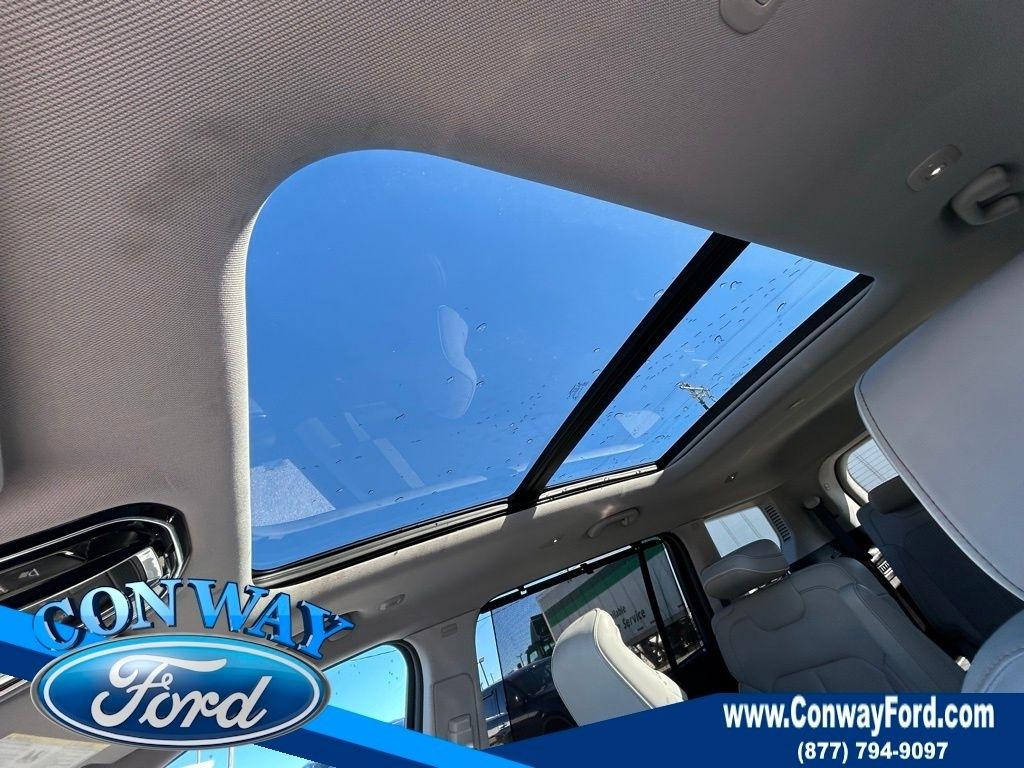 Jeep Grand Cherokee Overland 2WD 2021