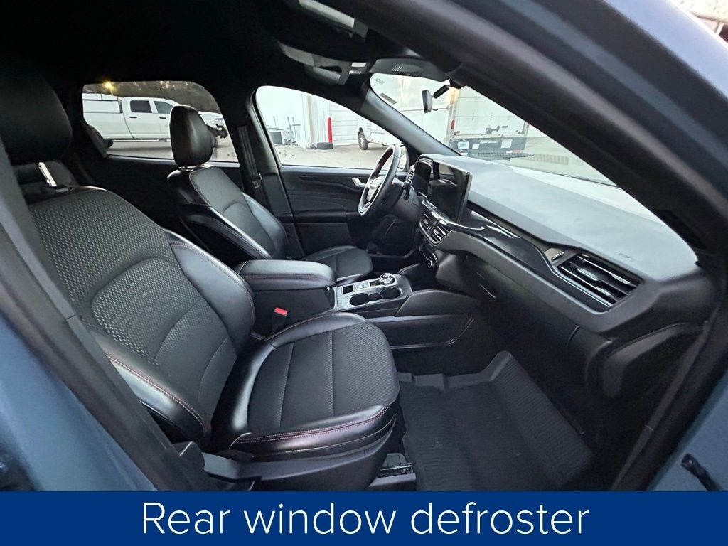 Ford Escape ST-Line Hybrid 2025