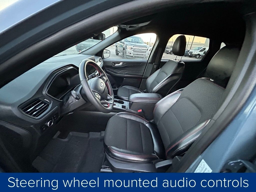 Ford Escape ST-Line Hybrid 2025